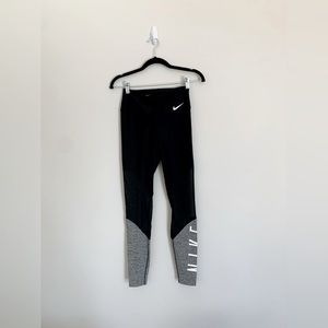 Nike // Leggings // Black & Grey // Mesh Vent Detail // XS